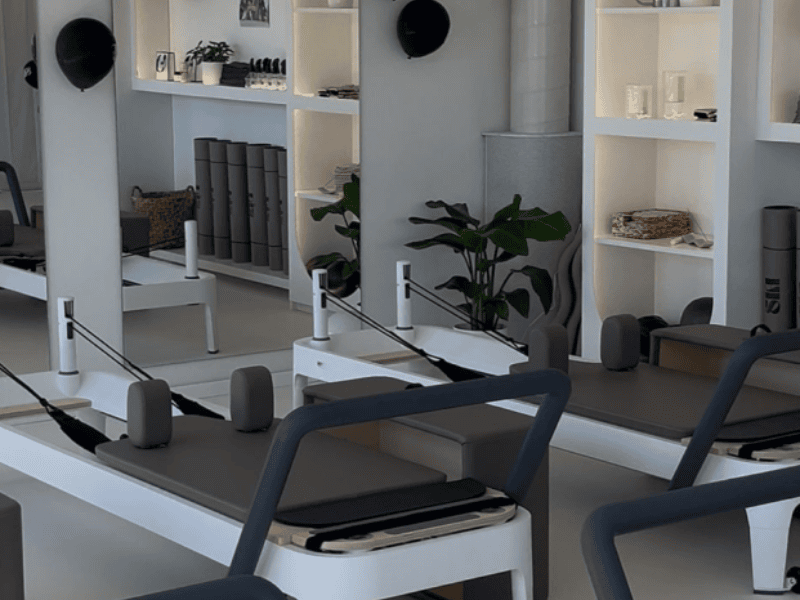 Fabbrica di reformer Pilates per studi globali