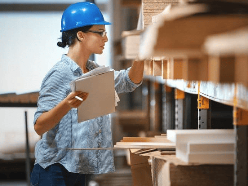 Fabricante chinês de equipamentos de Pilates especializado em reformers personalizados.