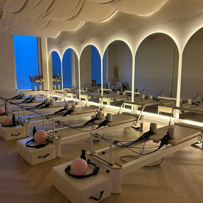 Commercial reformer showroom