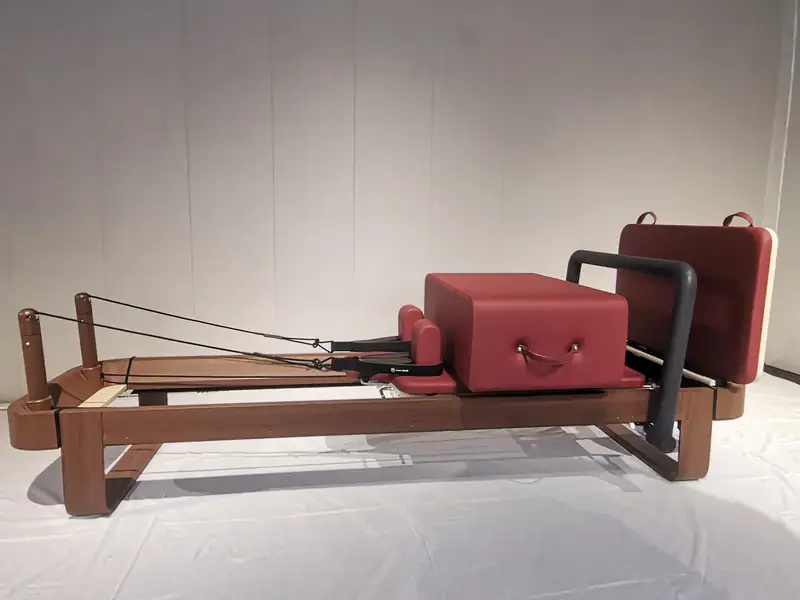 Pilates reformer for studio